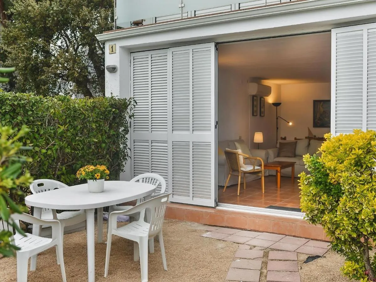 Emporion - Apt, Kpolitur Platja d'Aro Ισπανία